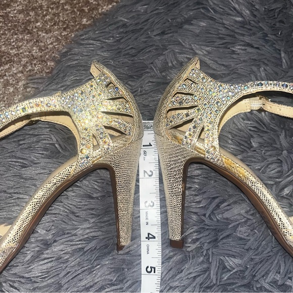 Kelly & Katie heels 👠 - Picture 7 of 12